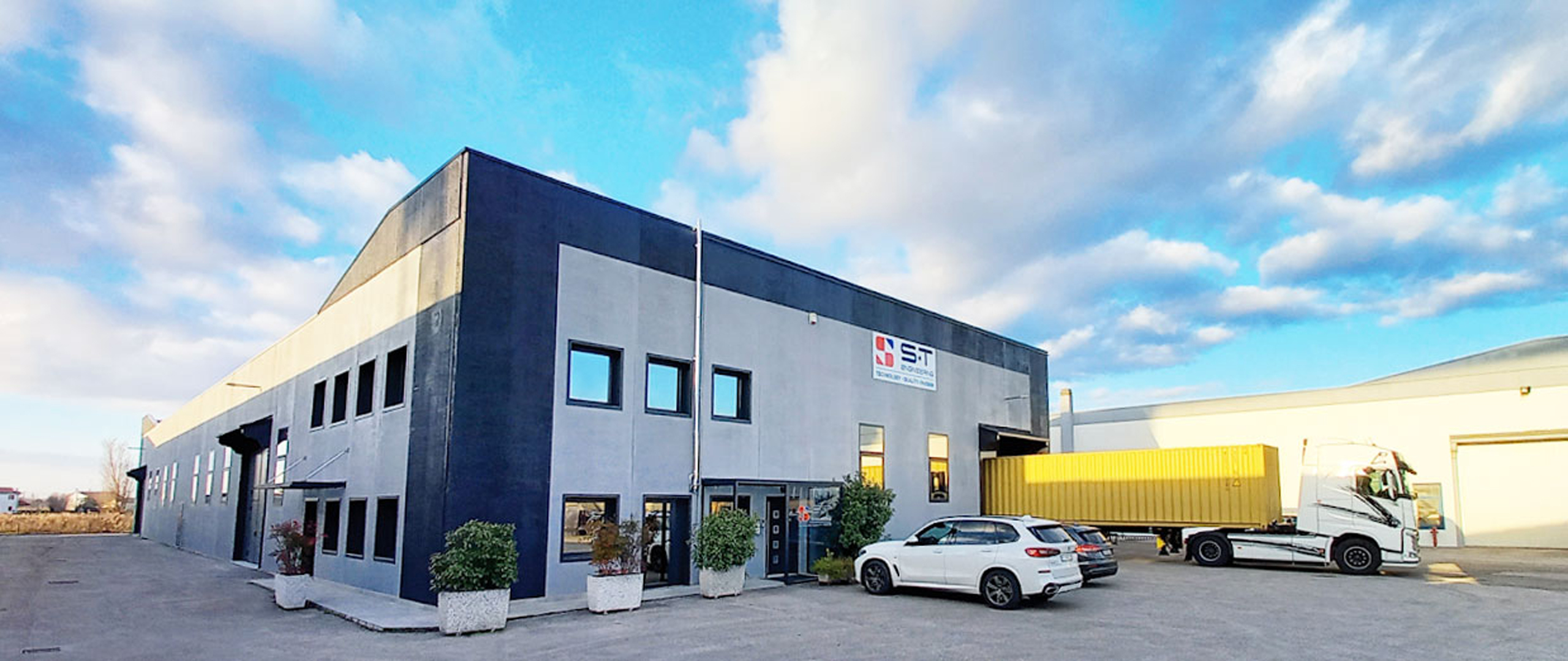 ST ENGINEERING, gestione automatizzata della produzione